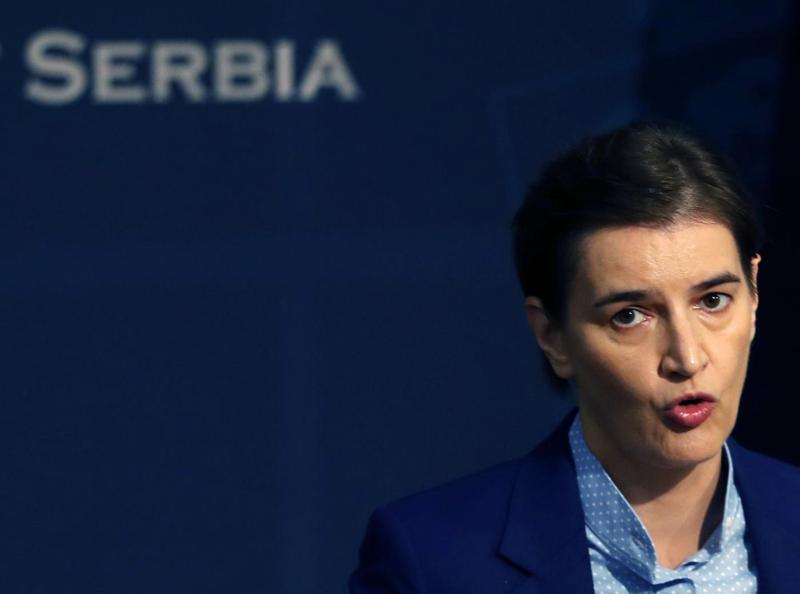 Ana Brnabic è la prima donna dichiaratamente lesbica a ottenere la carica di Prima Ministra della Serbia, Paese piuttosto tradizionalista. Si definisce europeista e tecnocratica e il suo Governo, per quanto conservatore, punta sull'educazione e la digitalizzazione Ana Brnabic è la prima donna dichiaratamente lesbica a ottenere la carica di Prima Ministra della Serbia, Paese piuttosto tradizionalista. Si definisce europeista e tecnocratica e il suo Governo, per quanto conservatore, punta sull'educazione e la digitalizzazione
