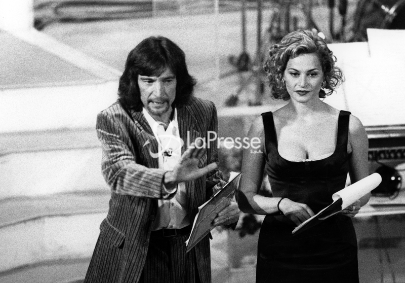 Claudio Cecchetto e Simona Ventura, due colonne della storia della musica e della tv italiana, a Sanremo negli anni ‘90 Claudio Cecchetto e Simona Ventura, due colonne della storia della musica e della tv italiana, a Sanremo negli anni ‘90