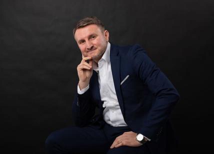 Davide D'Amico Global Head of Comunication HELBIZ