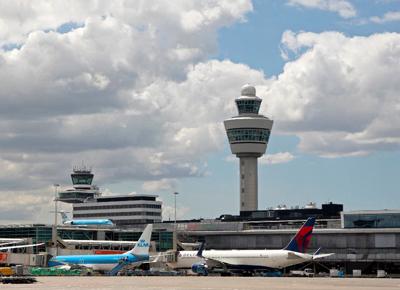 Delta KLM Schiphol 1