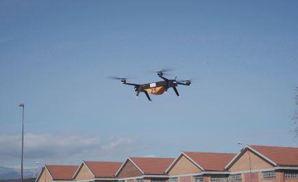 Leonardo, a Torino il primo test per il trasporto di merci pesanti con drone
