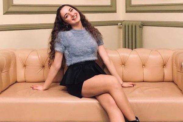 Elena Faggi Elena Faggi