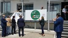 Coro Alpini, l'esibizione durante la cerimonia di consegna del Fabbricato SEA