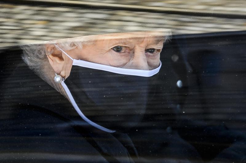 Funerali Filippo, la Regina Elisabetta (Lapresse) Funerali Filippo, la Regina Elisabetta (Lapresse)