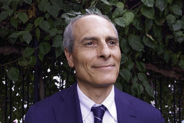 Giacomo Cao, amministratore unico del CRS4, Centro di ricerca del parco scientifico e tecnologico della Sardegna Giacomo Cao, amministratore unico del CRS4, Centro di ricerca del parco scientifico e tecnologico della Sardegna