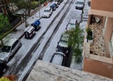 Maltempo, Coldiretti: +274% eventi estremi, bombe di ghiaccio su Roma