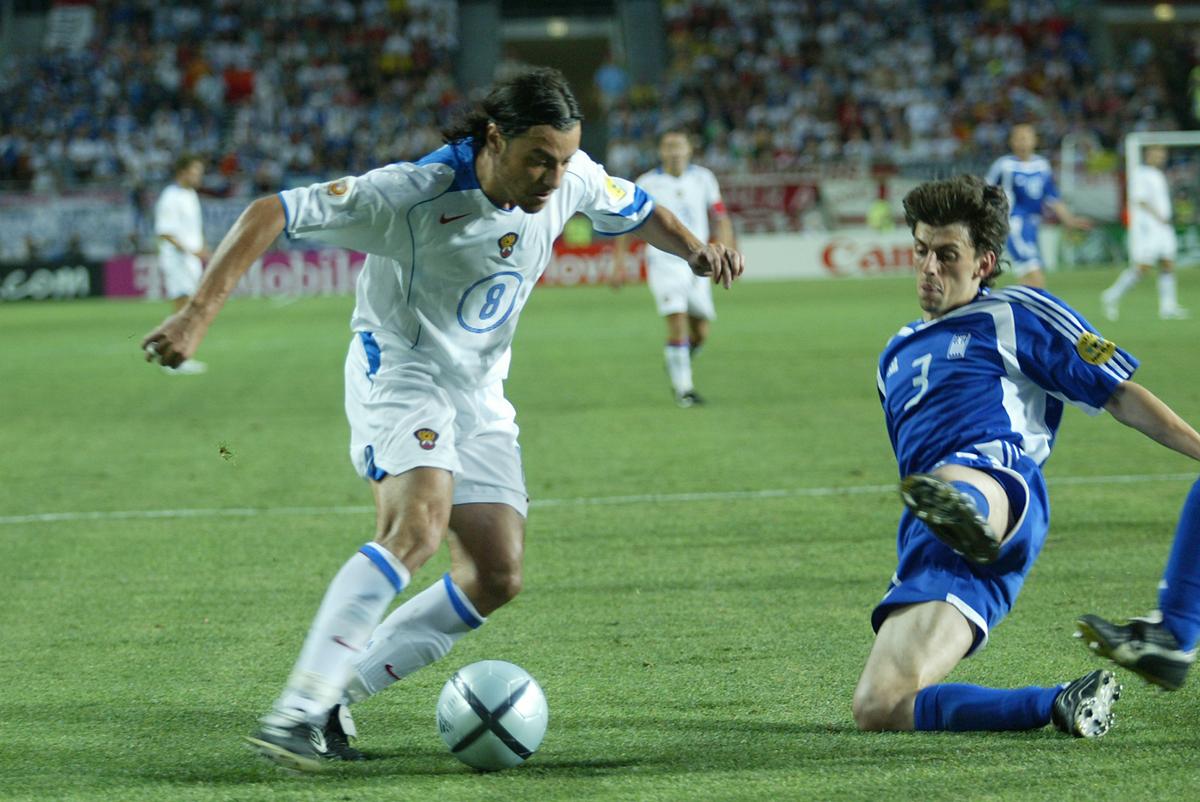 BOMBER DA RECORD – Il primato di gol in una singola partita risale al 6 luglio del 1960: Francia-Jugoslavia 4-5. Il gol più rapido è invece di Dmitri Kirischenko, che in Russia-Grecia del 2004 andò a segno dopo appena 67 secondi! BOMBER DA RECORD – Il primato di gol in una singola partita risale al 6 luglio del 1960: Francia-Jugoslavia 4-5. Il gol più rapido è invece di Dmitri Kirischenko, che in Russia-Grecia del 2004 andò a segno dopo appena 67 secondi!