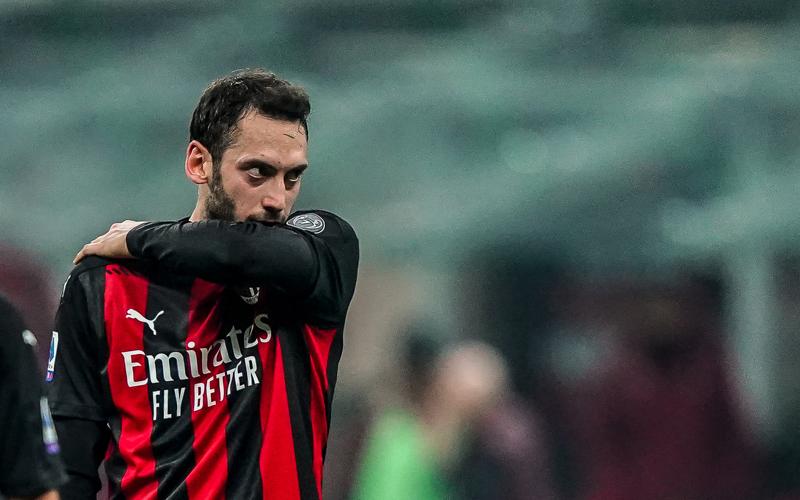 Hakan Calhanoglu Milan