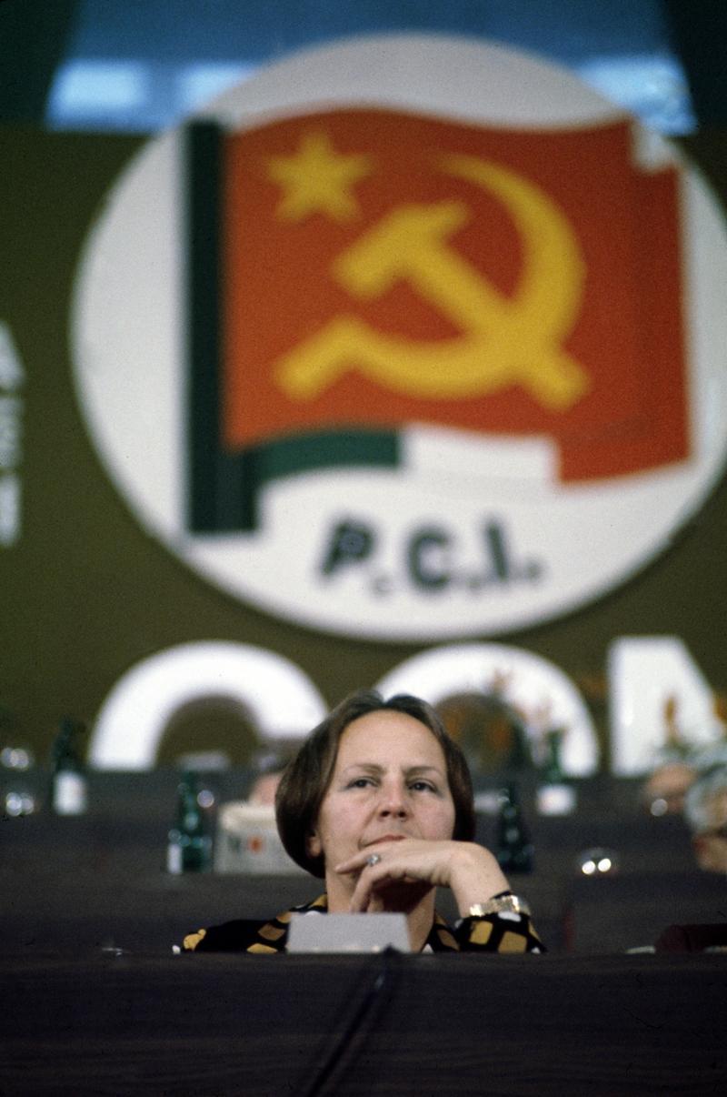 Nilde Iotti (1920-1999) è stata la prima donna a ricoprire il ruolo di Presidente della Camera, nonché una delle prime tre cariche dello Stato italiano. L'esponente del PCI è stata anche la più longeva a mantenere la carica: per 13 anni, dal 1979 al 1992, nell'arco di tre legislature Nilde Iotti (1920-1999) è stata la prima donna a ricoprire il ruolo di Presidente della Camera, nonché una delle prime tre cariche dello Stato italiano. L'esponente del PCI è stata anche la più longeva a mantenere la carica: per 13 anni, dal 1979 al 1992, nell'arco di tre legislature