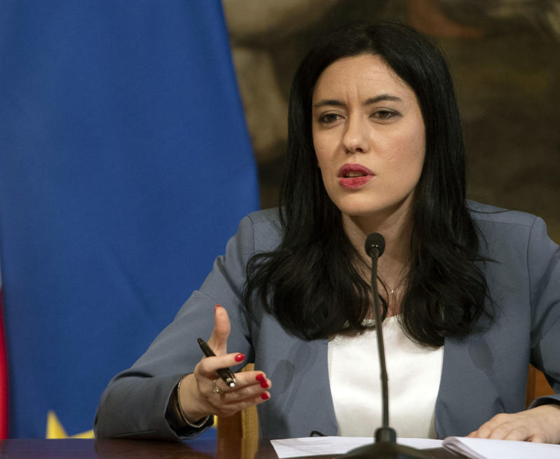 Lucia Azzolina Lucia Azzolina