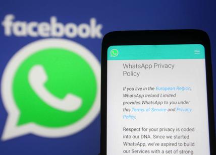 WhatsApp e la nuova privacy policy: quali informazioni condivide con Facebook?