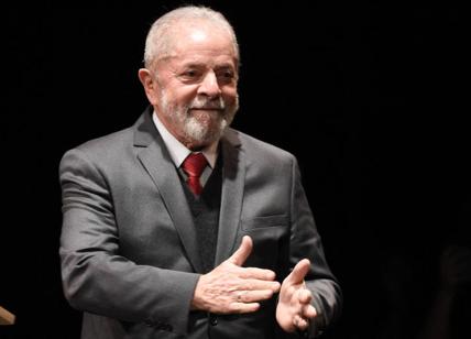 Brasile stremato dal Covid: Bolsonaro ora è insidiato dal redivivo Lula
