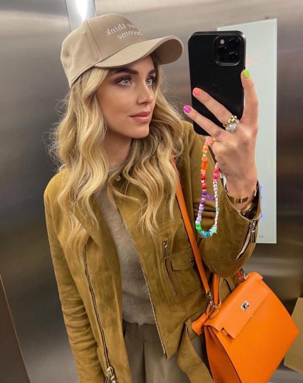 Chiara Ferragni Il "ìlook della settimana " Chiara Ferragni Il "ìlook della settimana "