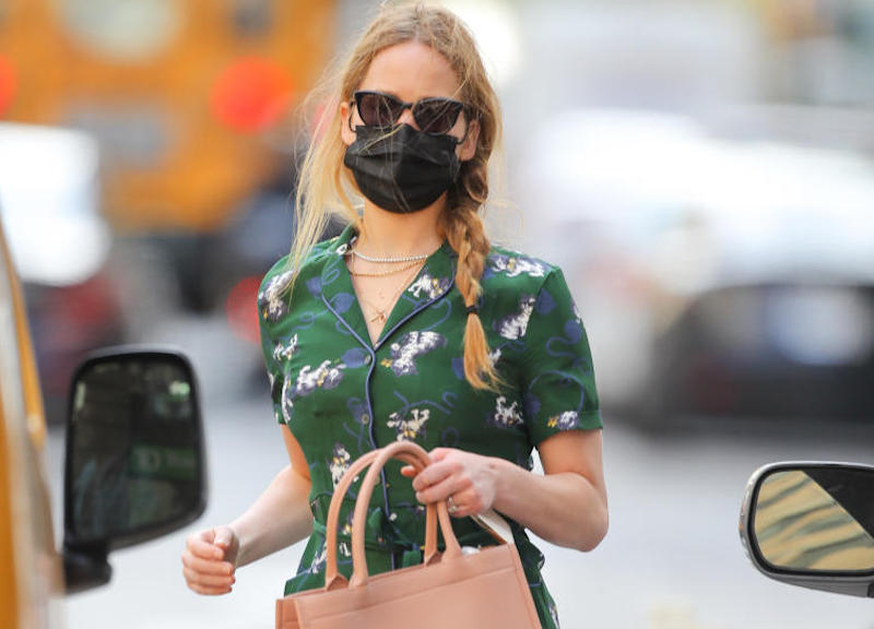 New York, Jennifer Lawrence sceglie lo stile vintage.