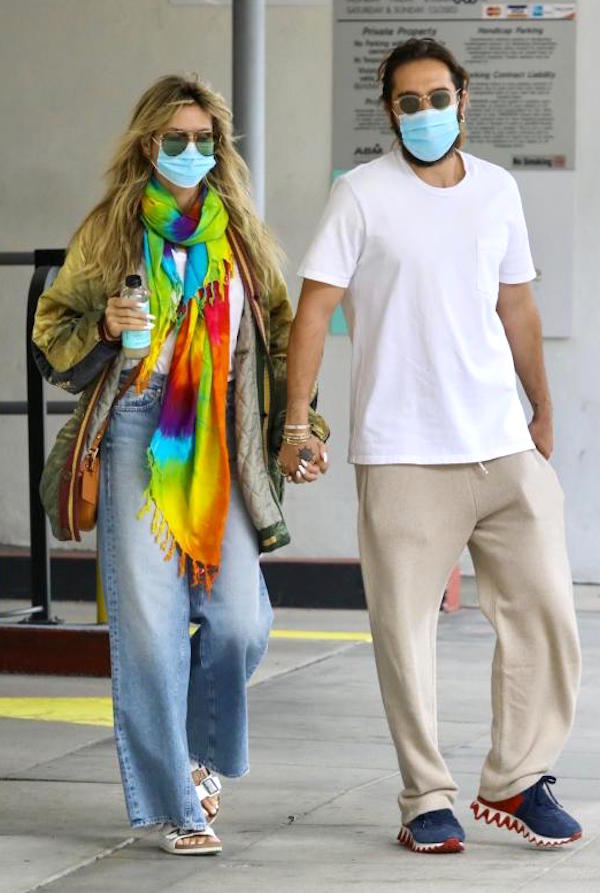 Los Angeles,Heidi Klum, stile Hippi in compagnia del fidanzato