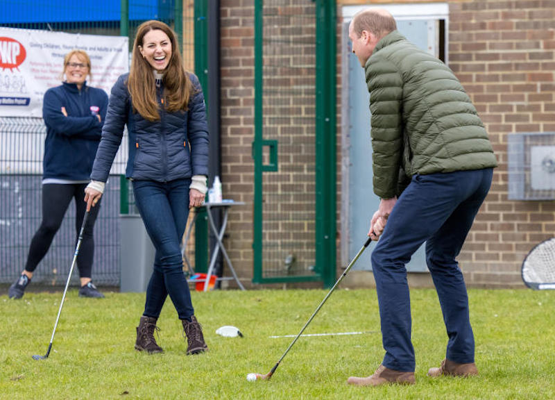Durham,il Principe William e Kate giocano a golf al Cheesy Waffles Project