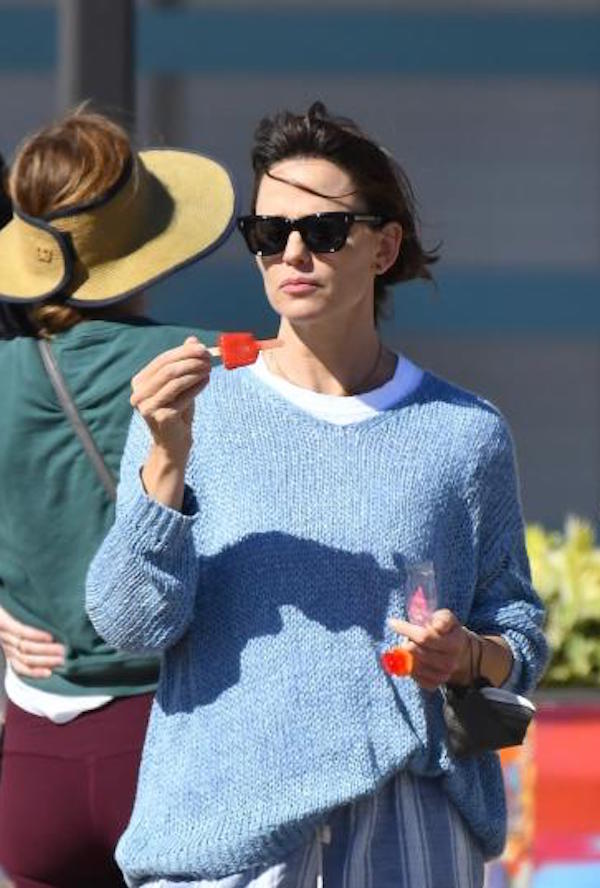 Santa Monica,Jennifer Garner con il figlio Samuel alla festa scolastica