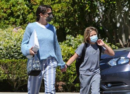 Santa Monica,Jennifer Garner con il figlio Samuel alla festa scolastica