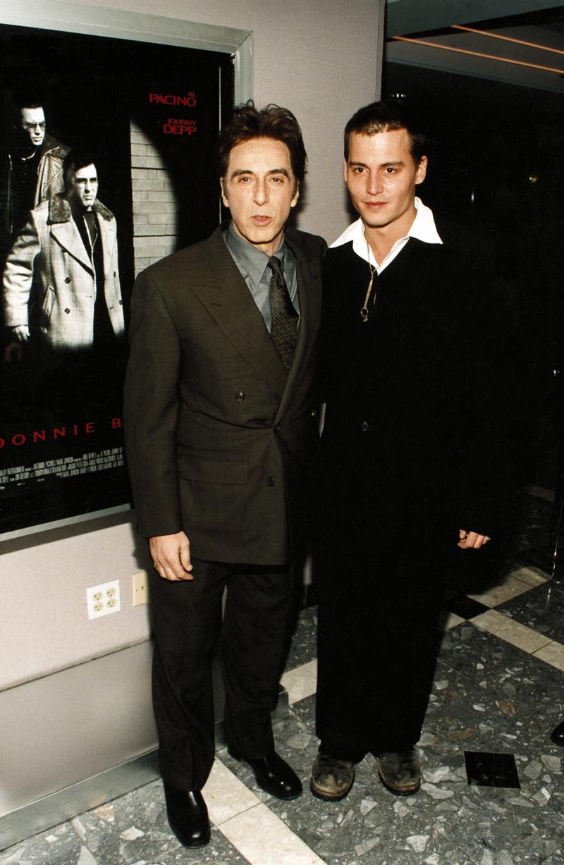 Johnny Depp e Al Pacino alla presentazione del pluricelebrato "Donnie Brasco", nel quale interpreta un poliziotto infiltrato nella criminalità organizzata