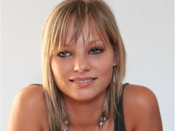 Kristina e il cellulare che si riaccende: la ragazza è morta 1 anno fa. Giallo