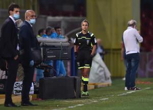 Primo arbitro donna in serie B: Maria Marotta, debutto storico. Sognando la A