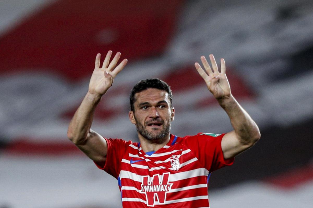 JORGE MOLINA – Il Getafe lo ha scaricato, considerandolo ormai bollito, e lui si è accasato al Granada, dove sta ampiamente dimostrando di essere ancora un calciatore integro e in grande forma! JORGE MOLINA – Il Getafe lo ha scaricato, considerandolo ormai bollito, e lui si è accasato al Granada, dove sta ampiamente dimostrando di essere ancora un calciatore integro e in grande forma!