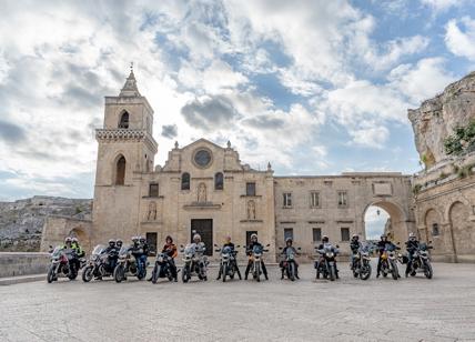Moto Guzzi, in sella all’Aquila per il “viaggio del centenario”