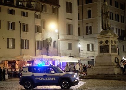 Roma in crisi, i Municipi vogliono chiudere i locali. Pica: "Follia"
