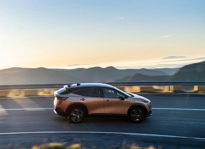 nissan 3