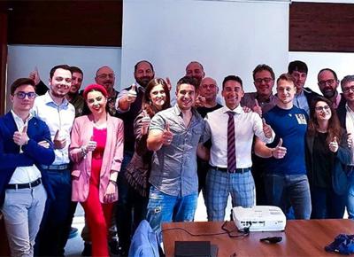 pay4growth traction cosa
