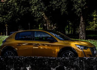 peugeot 8
