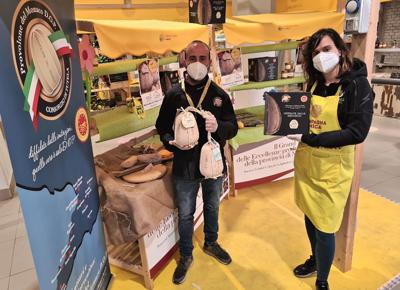 provolone del monaco dop mercato san paolo (3)
