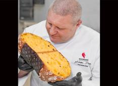Panettone World Cup, il pasticciere Salvatore Tortora porta Napoli in finale