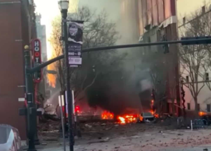 Nashville, un countdown registrato ha annunciato l’esplosione