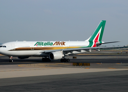 Alitalia, la sponda dei sindacati: Paltrinieri fa breccia negli autonomi