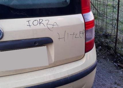 "Forza Hitler" su auto famiglia ebraica, Roggiani: "Crescente antisemitismo"
