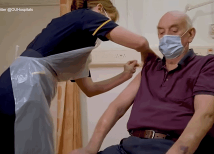 Coronavirus, la Pfizer beffa il Lazio Vaccini agli over 80 a febbraio