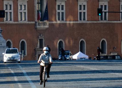 Roma Capitale, l'ordine del giorno non seda la lite tra Pd e Movimento 5S