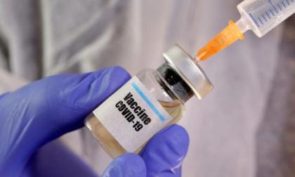 Covid, Ceo Pfizer: "Vaccino efficace contro variante inglese e sudafricana"