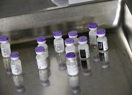 Vaccini, a Bolzano record di infermieri no vax.La metà dei sanitari lo rifiuta
