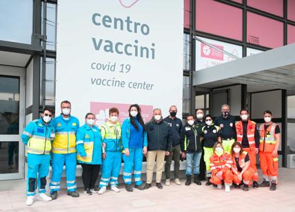 Vaccinazioni: logistica in Puglia passa da Lopalco alla Protezione Civile