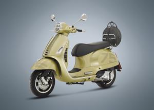 Piaggio festeggia i 75 anni della Vespa con la serie speciale 75th