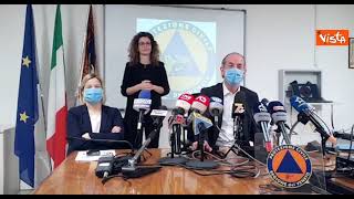 Zaia: â€Vaccino? Quando lo faccio vi invito. C'è anche un comitato che vuole obbligarmi†Zaia: â€Vaccino? Quando lo faccio vi invito. C'è anche un comitato che vuole obbligarmiâ€