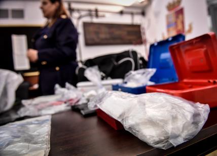 Traffico di droga dal Sudamerica: 19 arresti a Reggio Calabria