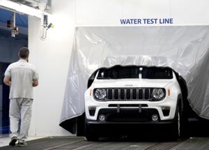 Settore automotive al bivio, l'innovazione si scontra con le pressioni economiche e competitive a cura di Mark Heinrichs, analyst di DJE Kapital AG