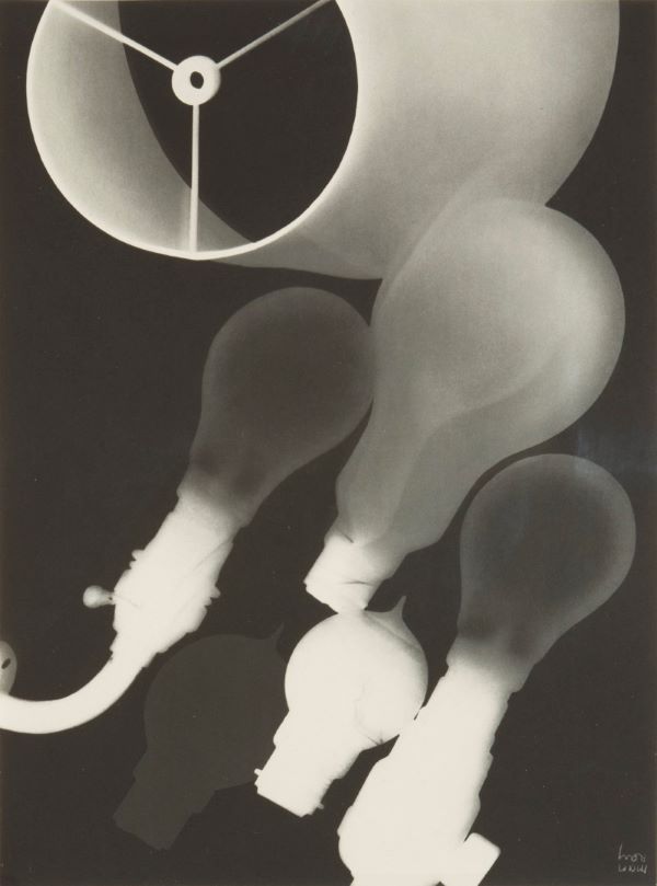 MAN RAY Elettricità. La casa MAN RAY Elettricità. La casa