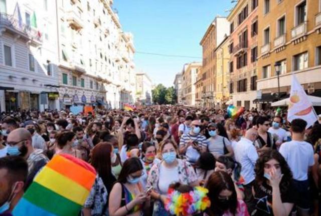 Brand activism: una pioggia di sponsor per il Pride, c'è anche la Juventus!