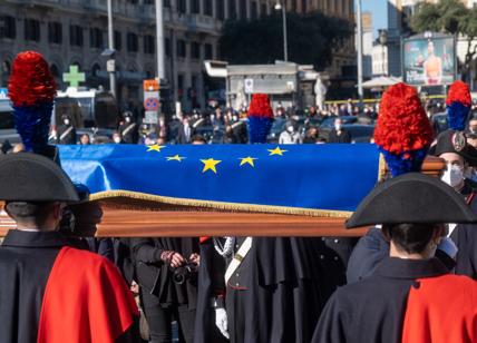 David Sassoli, funerali con la famiglia e le più alte cariche europee. VIDEO