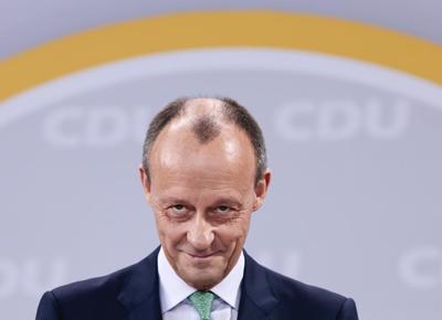Germania, la Cdu ha l'erede di Merkel. E' il falco Merz, nemico di Angela
