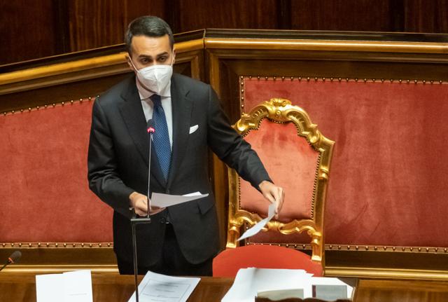 Il Ministro Luigi Di Maio Informativa urgente sulla crisi tra Russia e Ucraina Il Ministro Luigi Di Maio Informativa urgente sulla crisi tra Russia e Ucraina